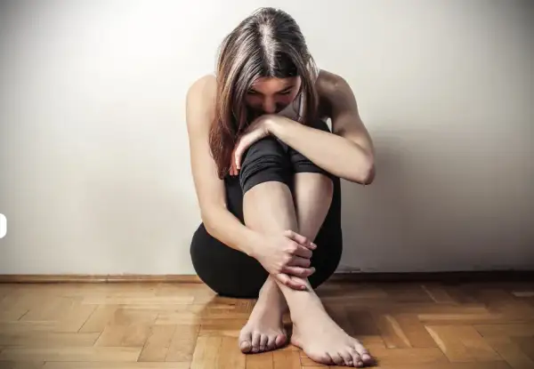 Jak żyć z osobowością schizoidalną? Praktyczne porady i wsparcie w codzienności